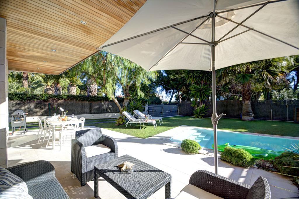 Villa Tarantino Sitges Exteriér fotografie
